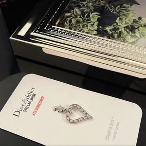 ✨Dior Heart Charm Breloque - Dior vip